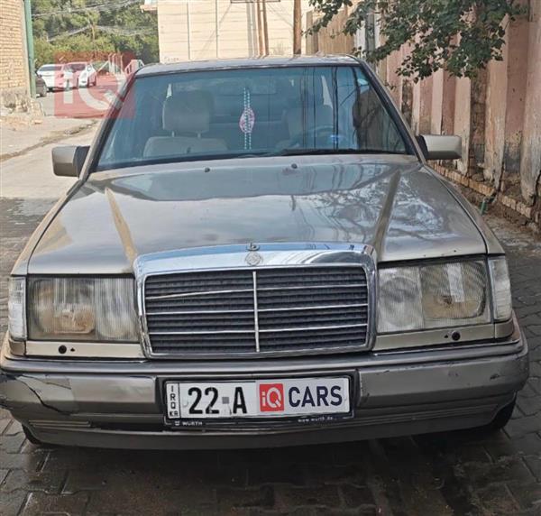 مرسيدس بنز E-Class 1988 للبيع في العراق - النجف